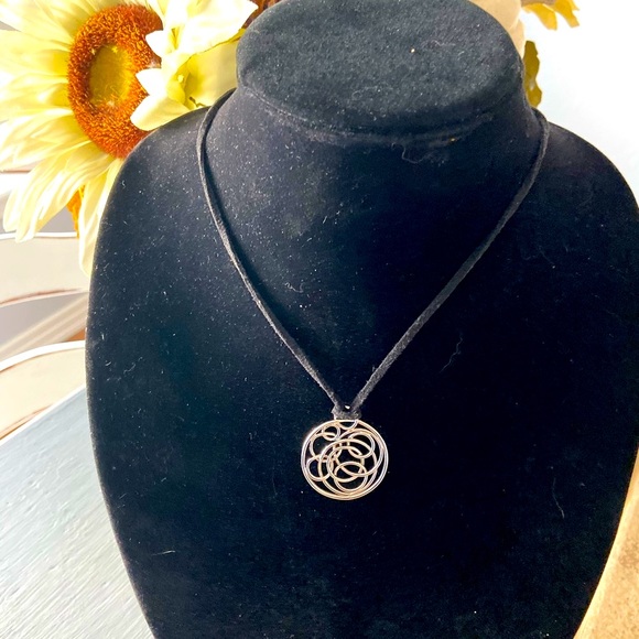 Lia Sophia Jewelry - Lia Sophia Necklace